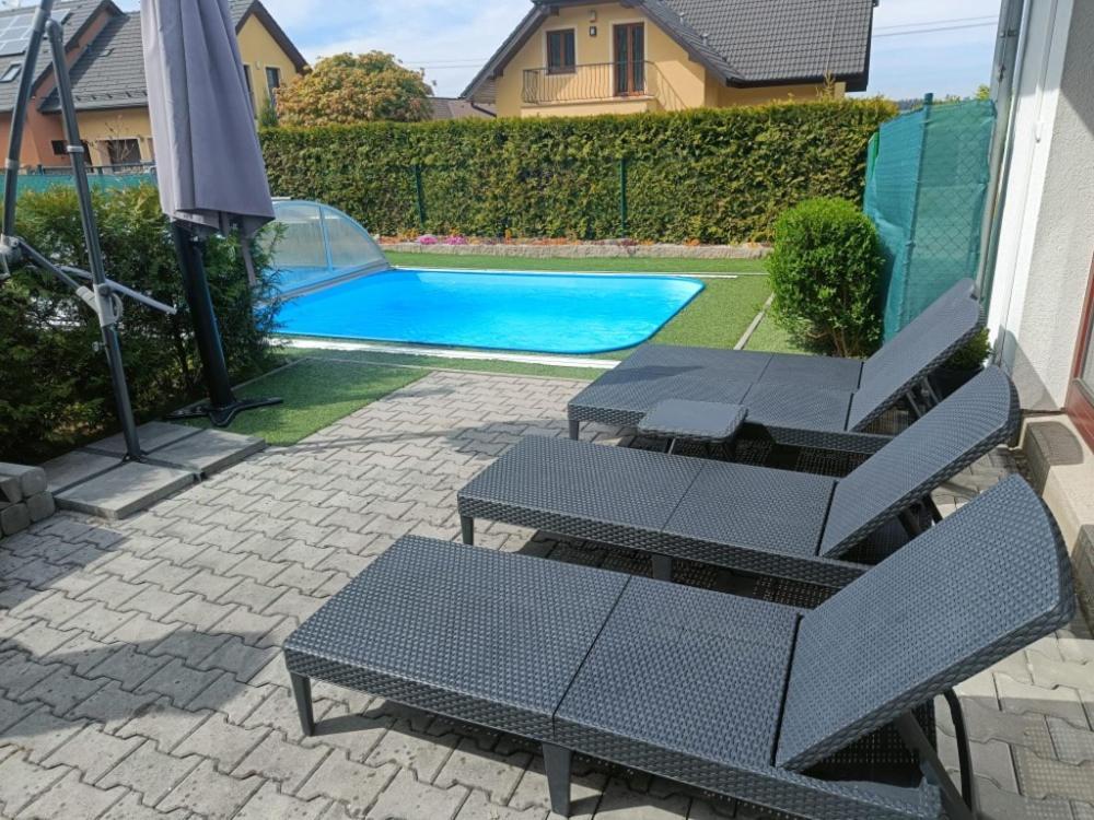 Relaxklub Villa S Wellness Tremosna Extérieur photo